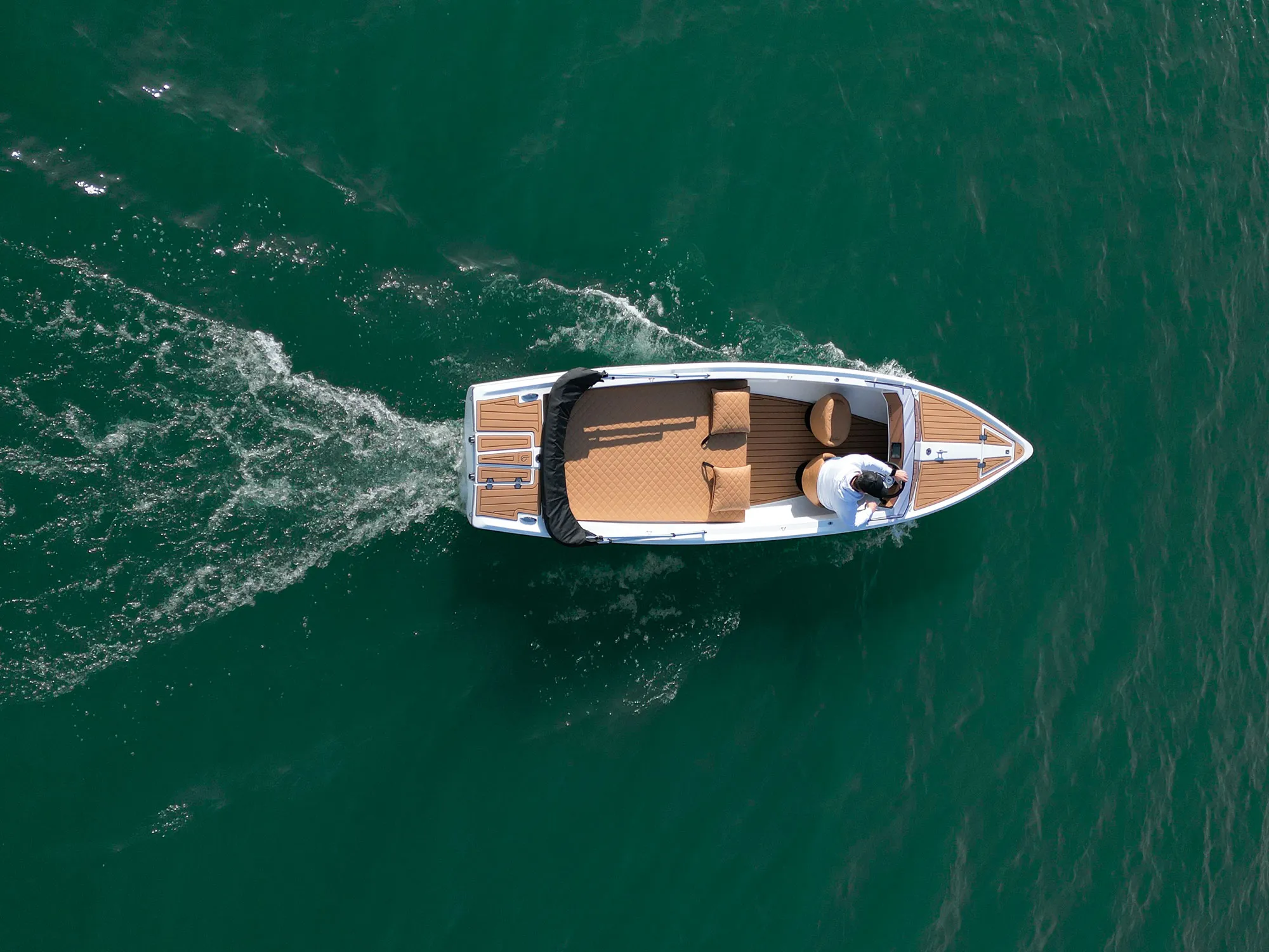 Elektroboot Leines 540 – Ansicht 1