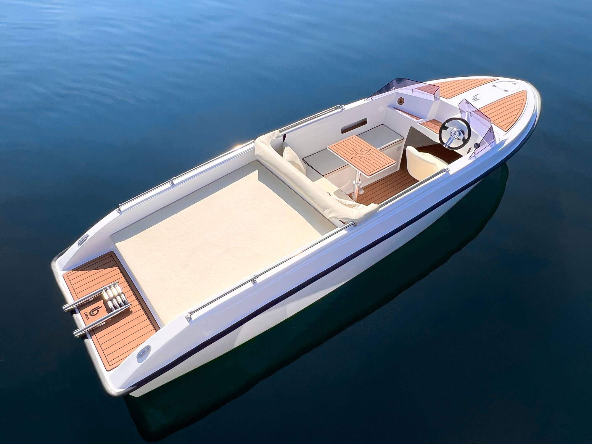 Elektroboot Leines 560 – Ansicht 2