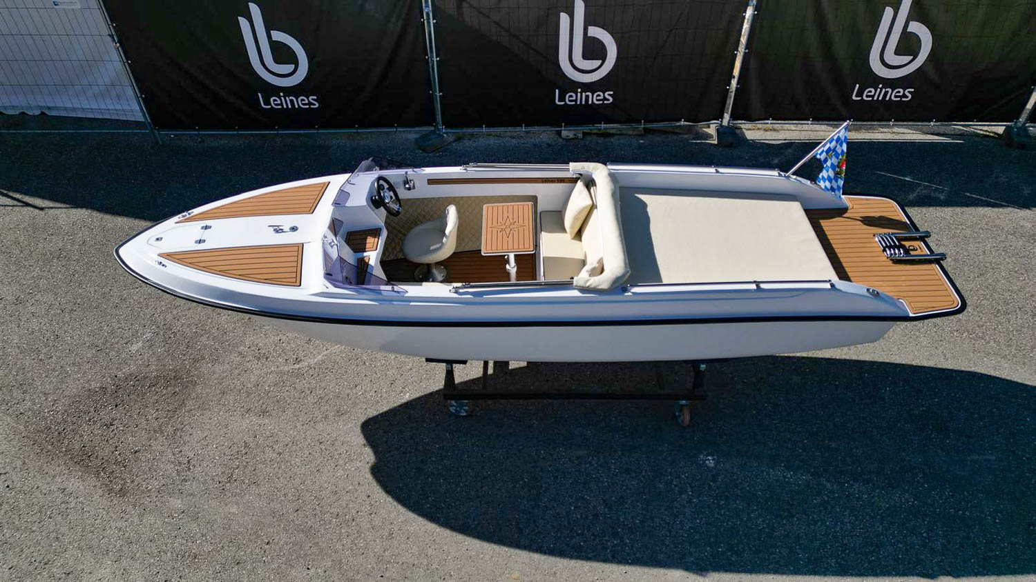 Elektroboot Leines 595 – Ansicht 11