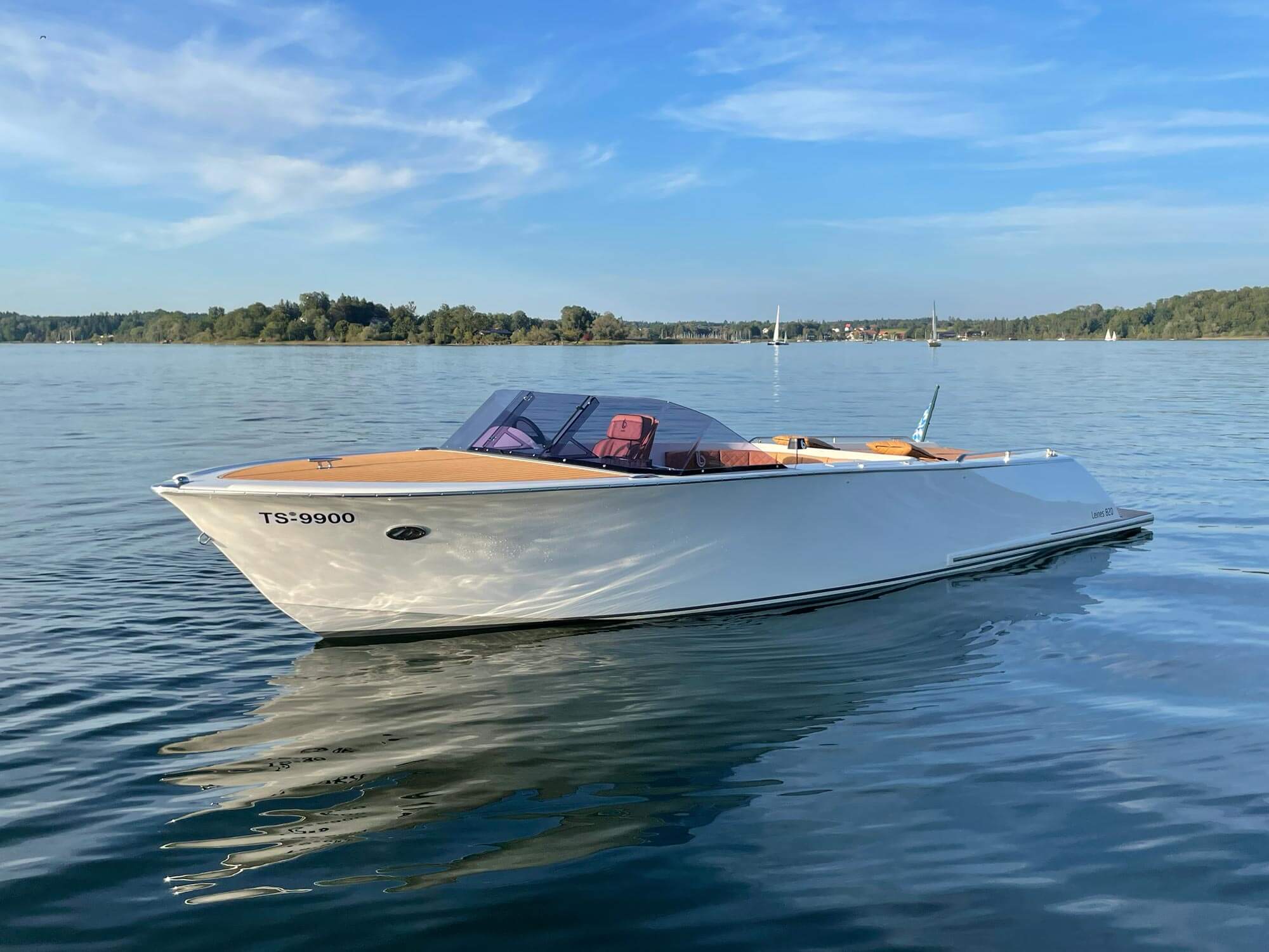 Elektroboot Leines 820 – Ansicht 3