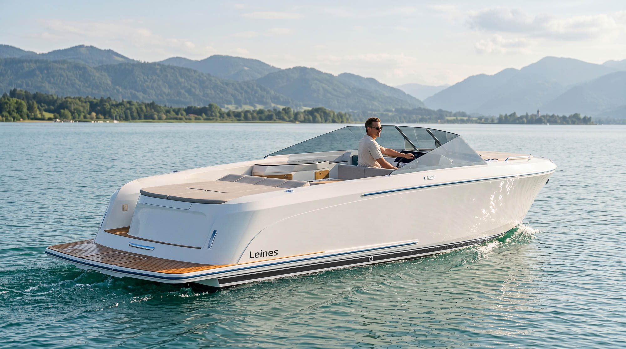 Elektroboot Leines 870 – Ansicht 1